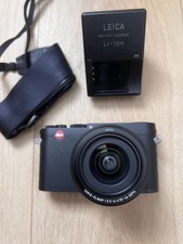 Leica x Vario Typ 107 16.2MP Compact Digital Camera with 28-70mm Lens