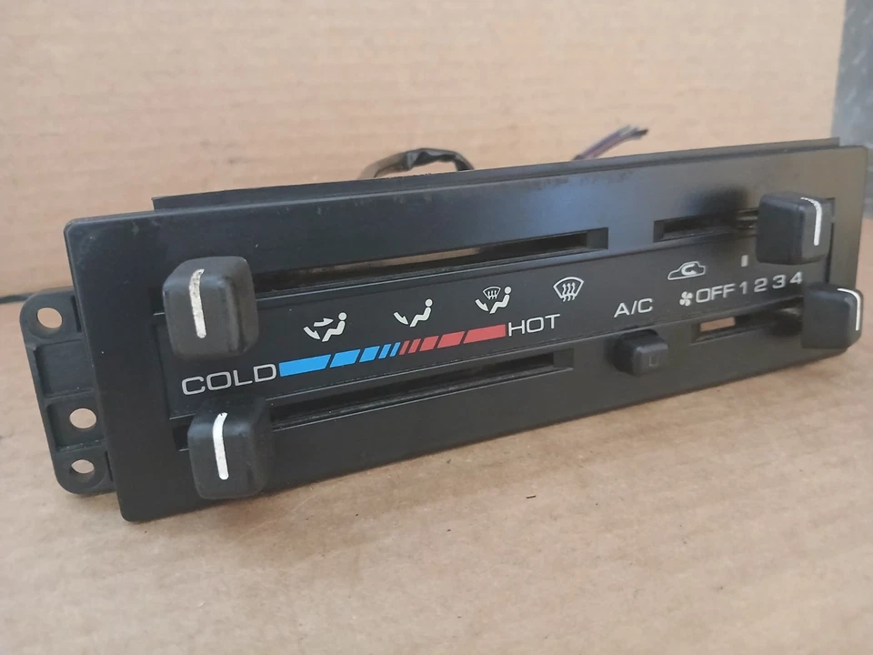 1995-1997 OEM Isuzu Rodeo  AC Heater Climate Temp control Unit - Image 2 of 4