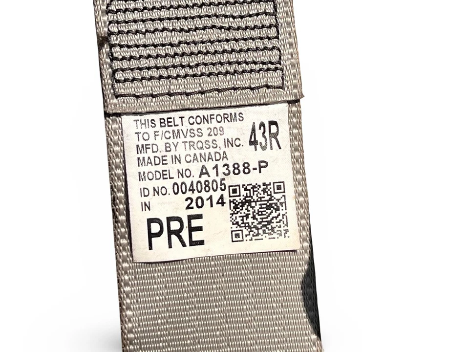 Cinto de segurança dianteiro lateral direito do passageiro Toyota Sienna 2012-2014 cinza - Imagem 2 de 4