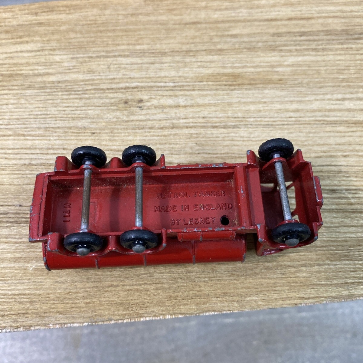 マッチボックス　レズニー　No.11 エッソ（ESSO）タンカー マッチボックス レズニー No.11 エッソ（ESSO）タンカー