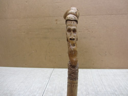 VTG ANTIQUE HAND CARVED WOOD CANE WALKING STICK GNOME CARVING APPALACHIAN WOODEN - Picture 15 of 17