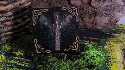 Runenartefakt ALGIZ- handgefertigte Rune auf Schieferstein - stärkste Schutzrune