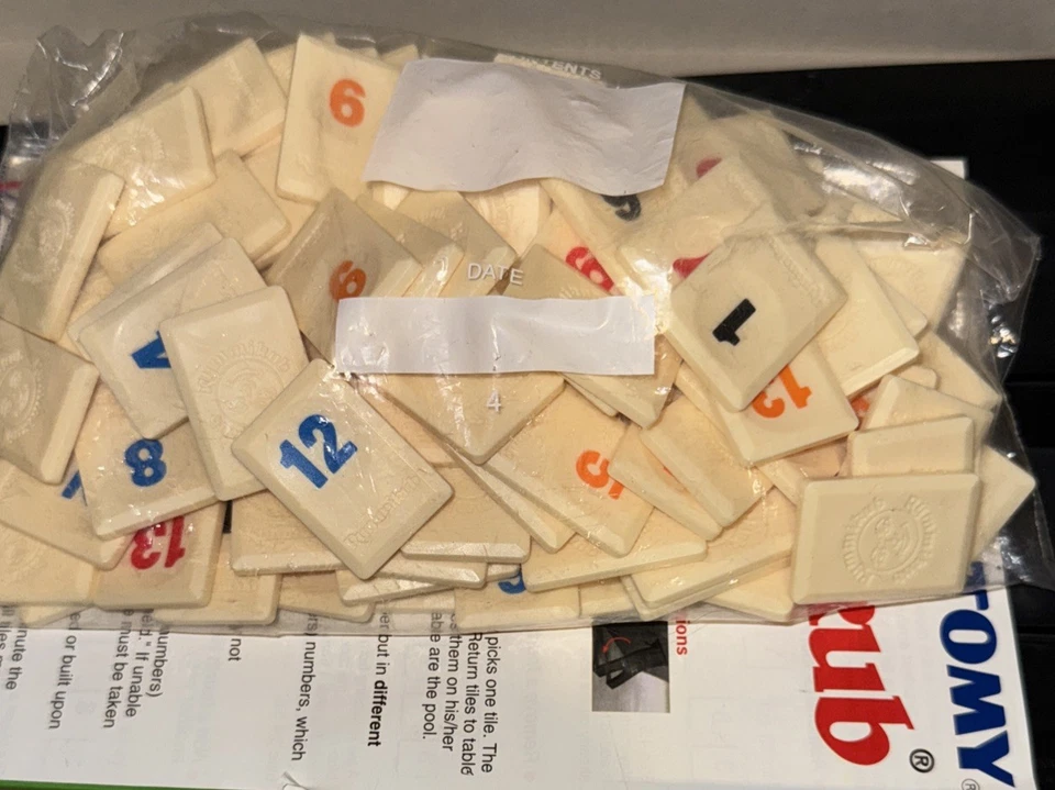 Classic Rummikub GAME by Tomy, 1995 - Complete - VGC - Image 4 of 4