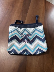 Thirty-One 31 Oh Snap Pocket 212A  dotty Chevron Embroidered