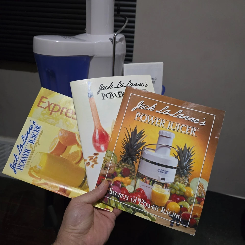 Jack LaLanne's MT-1020 Power Juicer Express - Fruit Vegetable Juice - Image 2 of 4