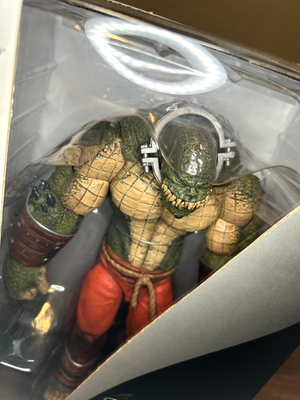 KILLER CROC- Batman ARKHAM CITY DELUXE- DC Collectibles Figure