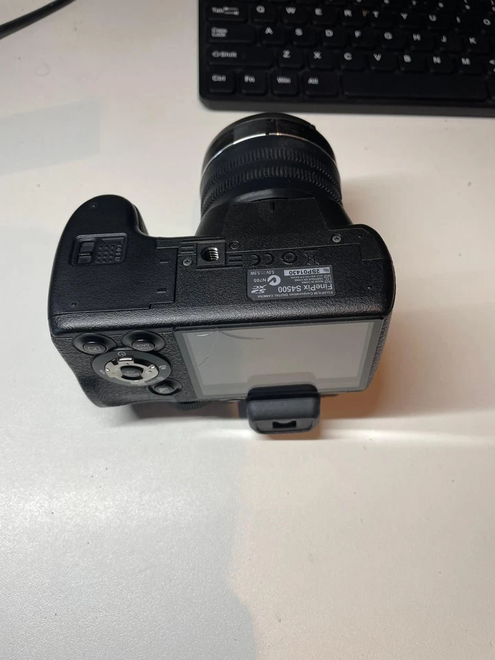 Fujifilm FinePix S4500, photo 4 of 5