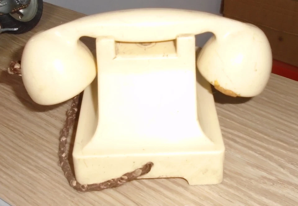 ancien jouet téléphone des années 60 - Photo 2/3
