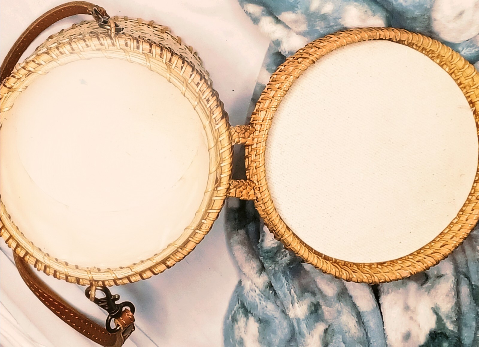 Rattan Picnic Basket Purse Gem