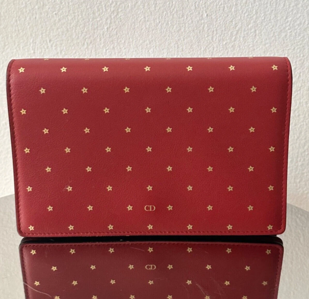 Portefeuille Dior Star sur chaîne