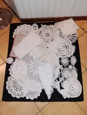 Lot De 29 Napperons Ancien, 6 Carrés Brodés , Une Frise, Gant Brodé Ancien