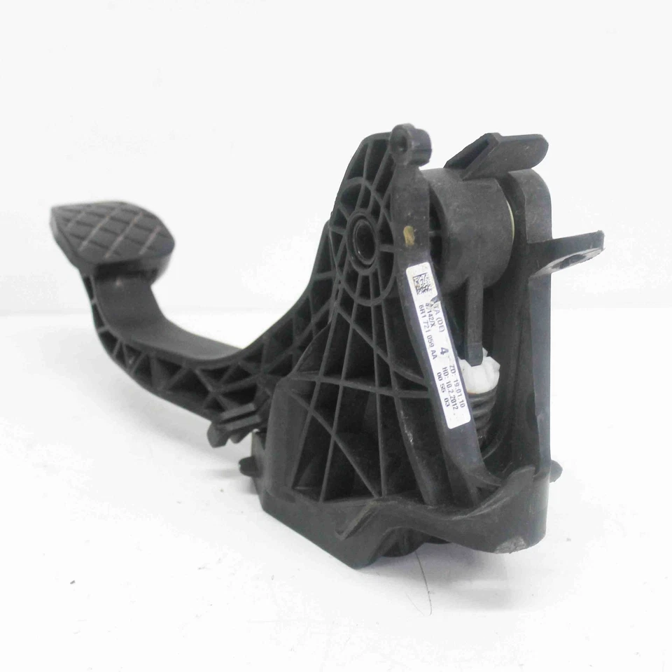 Pedal embrague VW POLO 6R, 6C 6R1721059AA 1.2 gasolina 66kw 2010 2770950 - Imagen 2 de 3