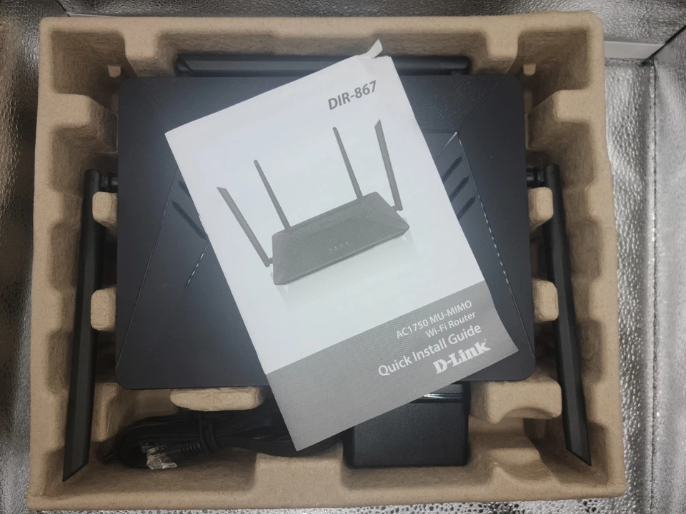 D-Link WiFi Router AC1750 Dual Band Gigabit Streaming & Gaming DIR-867 MU-MIMO - Image 3 of 4