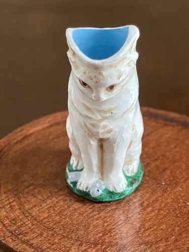Artisan Sadie @ Tiny Tales Miniatures Cat Pitcher Maßstab 1:12 - Bild 2 von 7