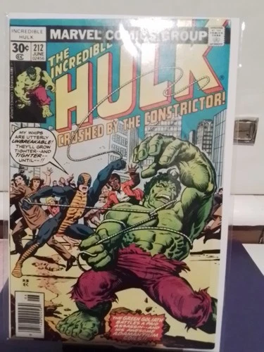 Marvel Comics The Incredible Hulk Issue 212 June 1977 Bronze Age Comic Vintage
