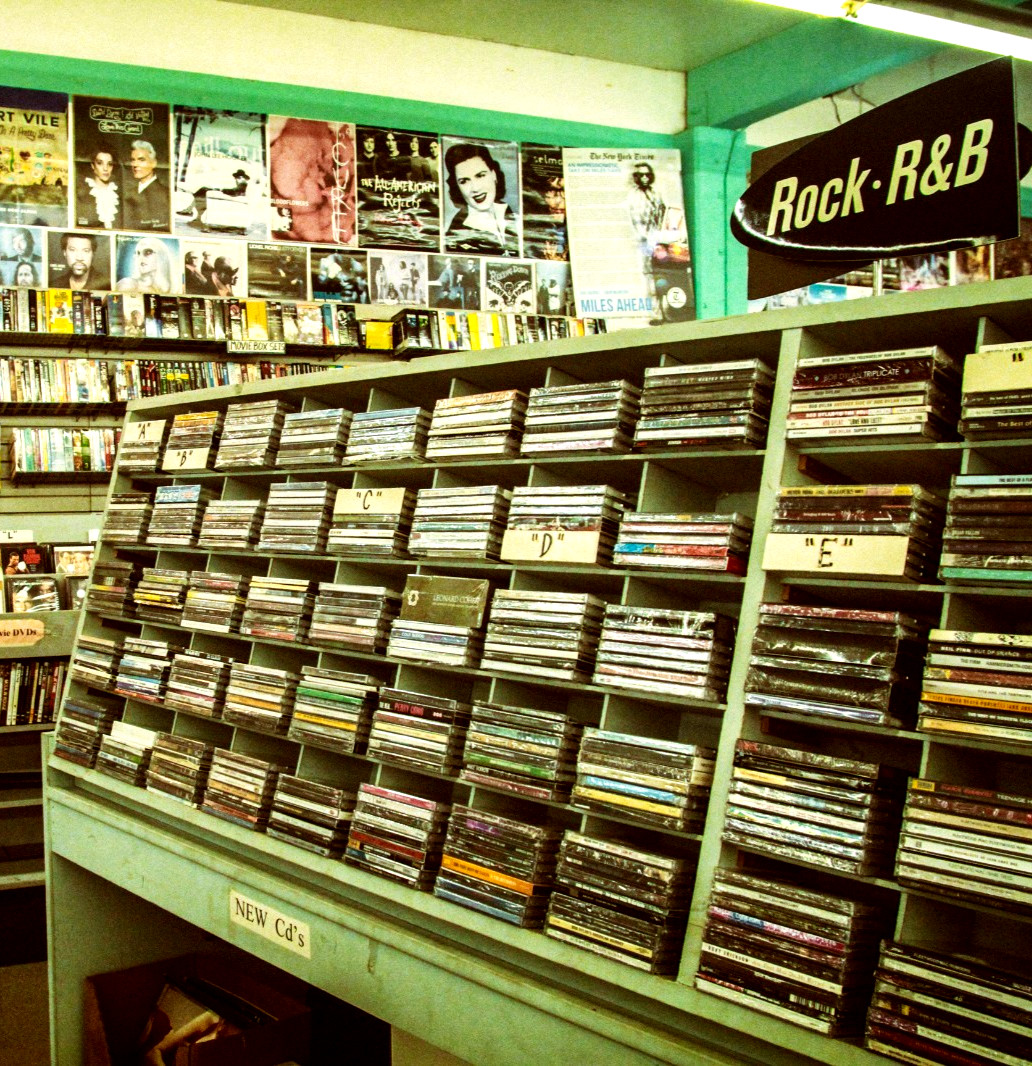CD's PICK & CHOOSE your own LOT Rock, Indie, Punk, Metal and More Flat Shipping