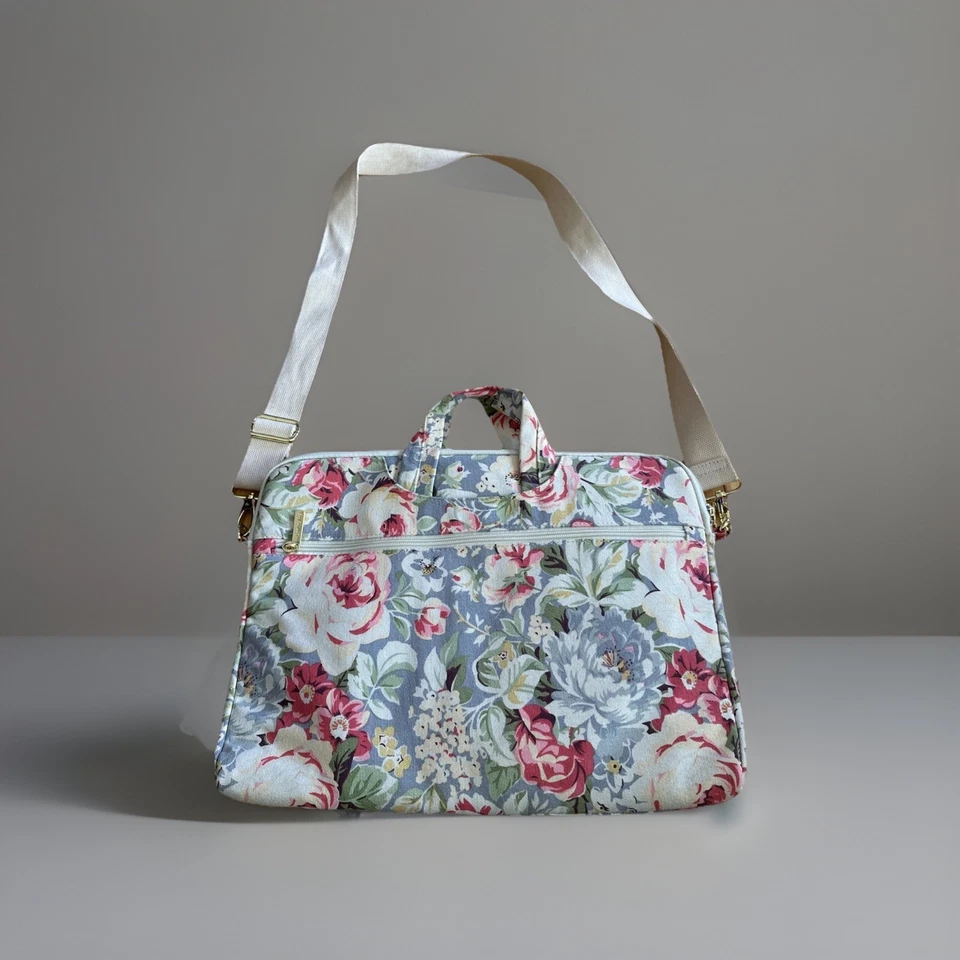 Estojo de viagem acolchoado para laptop Canvaslove com padrão floral, detalhes dourados, alças - Imagem 3 de 4