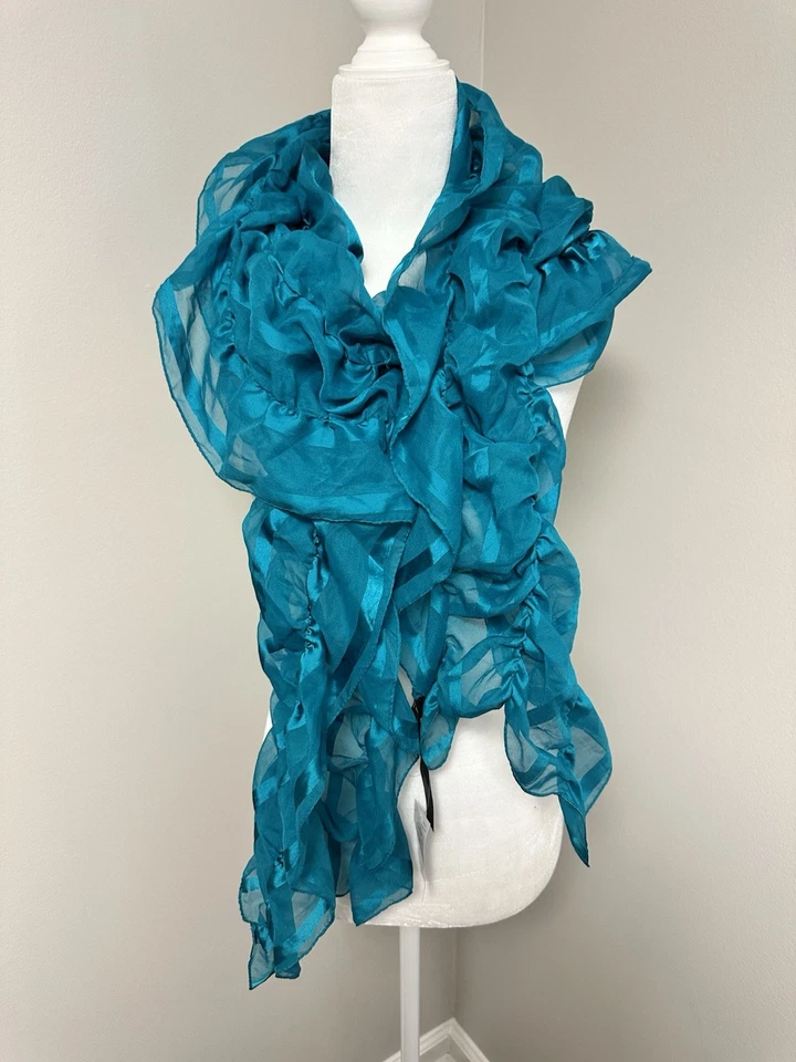 Cachecol White House Black Market azul-petróleo listra sombra babado pescoço tamanho único novo com etiquetas - Imagem 3 de 4