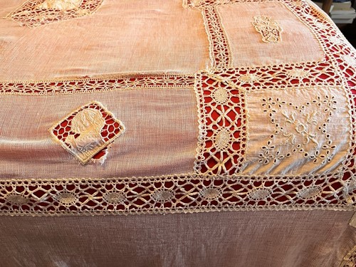 Beautiful Antique Natural Gauzy Linen Bed Cover Lace 84x84 with Pillow Cover - Picture 4 of 24