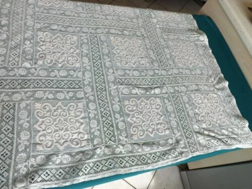 Textiles anciens du XXe siècle nappes en dentelle