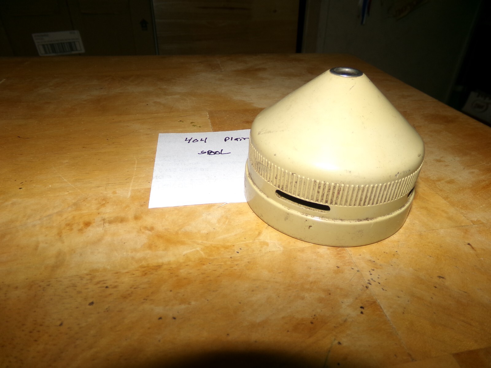 404 PLAIN FISHING REEL CAP