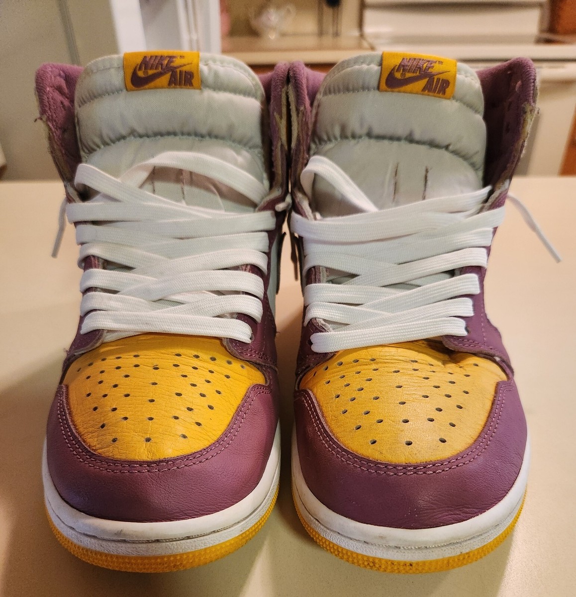 Jordan 1 Retro High OG Brotherhood 2022 Size 9.5 | eBay display picture 3