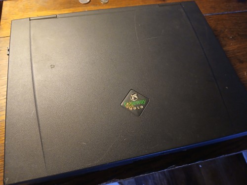 Gateway SOLO 9100 E7.5/HRLB Part 3500437 Cowprint 14" Laptop Computer FOR PARTS - Picture 7 of 18