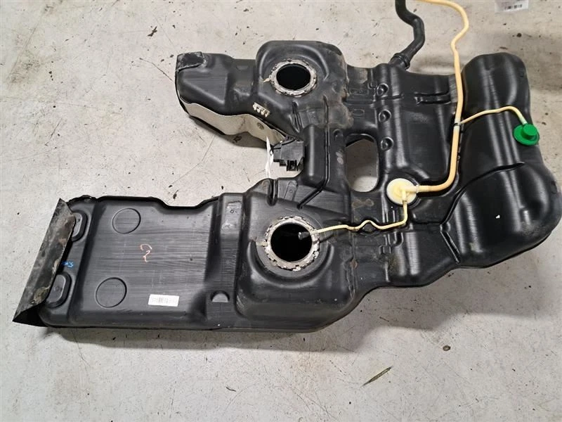 TANQUE DE COMBUSTIBLE AUDI Q7 2007 - 2008 Foto 2 de 4