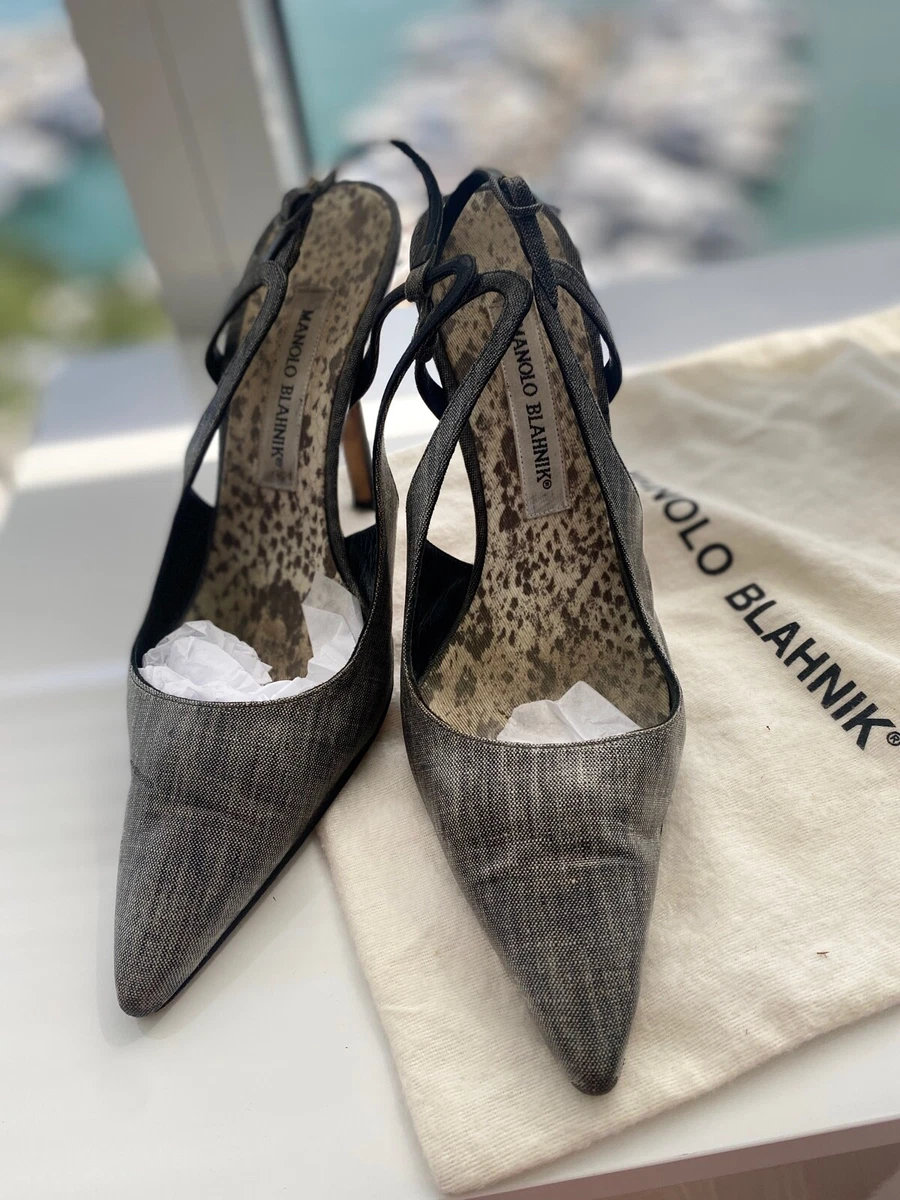 Manolo Blahnik high heels gray leather canvas pattern print pointy toes 38