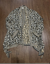 Chicos Juniors M Leopard Animal Print Open Fr...