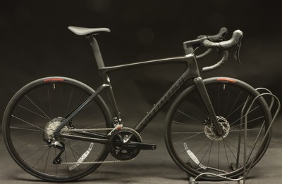 2025 Specialized Tarmac SL7 Sport Carbon Bike 54cm Shimano 105