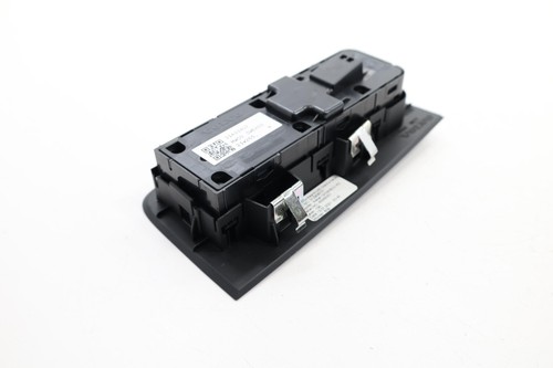 2019 - 2025 VOLVO S60 FRONT LEFT DOOR WINDOW SWITCH OEM 31433407 BLACK_RD00 - Picture 7 of 12