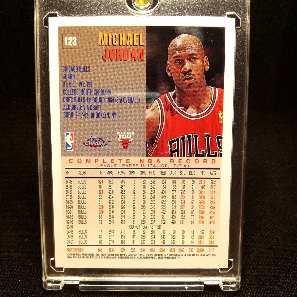1997 - 98 Topps хром - Майкл Джордан #123 Chicago Bulls 🏀🐐!     - Изображение 2 из 4