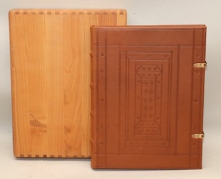 Wolfenbüttler Sachsenspiegel in wooden slipcase limited 324/580 facsimile
