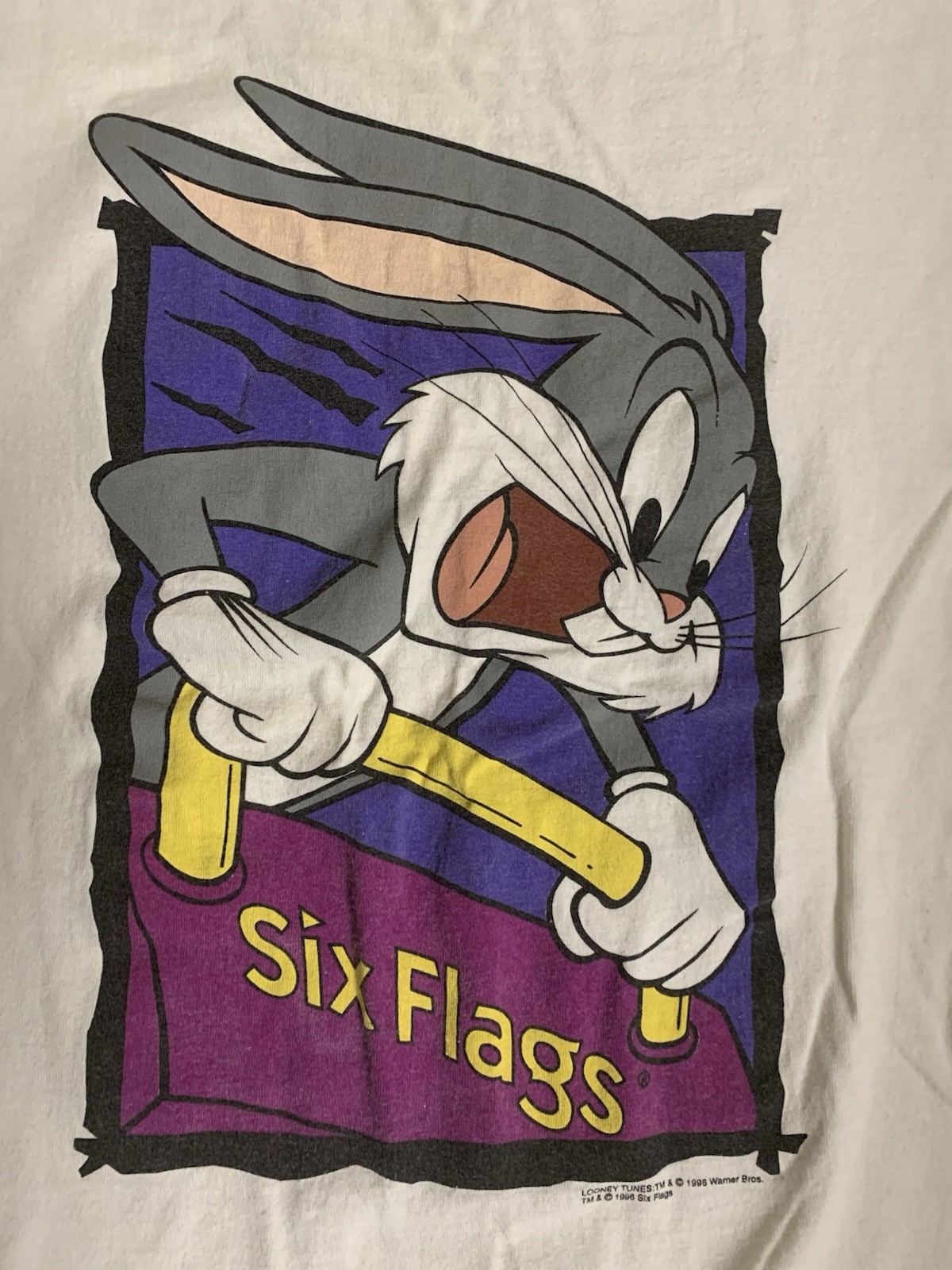 Vintage 1996 Six Flags Bugs Bunny T-Shirt in XL Size