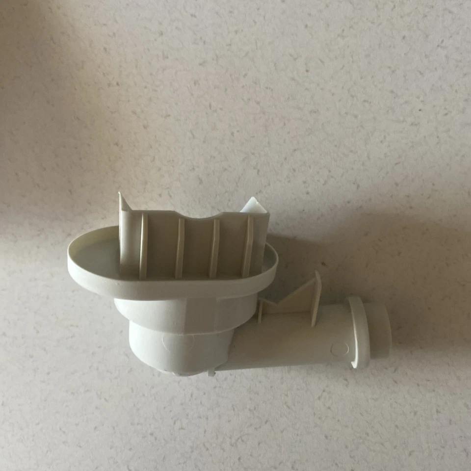 ¡Nuevo! Válvula antirretorno lavavajillas MIELE. Parte # 5269111 Foto 3 de 3