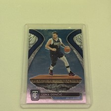 2024 NBA Panini Totally Certified - Luka Doncic #25 Franchise Foundations Insert