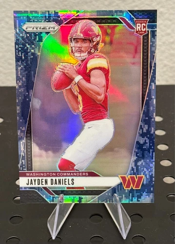 2024 Panini Prizm Jayden Daniels - Navy Camo /25 - Commanders (RC) SSP
