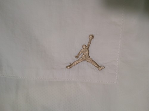 Nike Jordan Unisex Medium Jacket White Sail Flight Logo Water Resistant NWT - Picture 4 of 14
