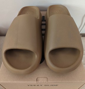 size 14 yeezy slides