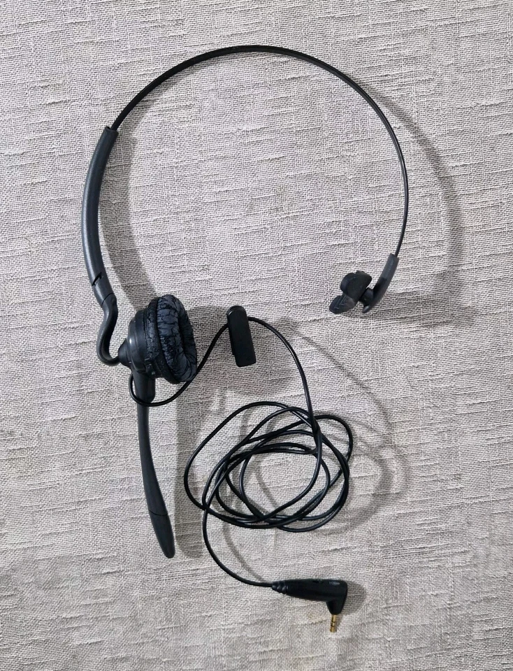 Plantronics M170 Mono Headset Over the Ear Noise Reduction Microphone Black - Image 3 of 4