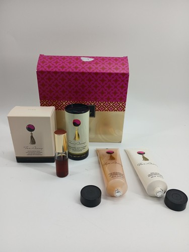 (Lot Of 5) Avon Faraway Gift Set Perfume Shower Gel Body Lotion Powder Purse*** - Picture 10 of 11