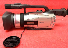 CANON DM-XM2 E - 3CCD DIGITAL VIDEO CAMCORDER XM2 PAL