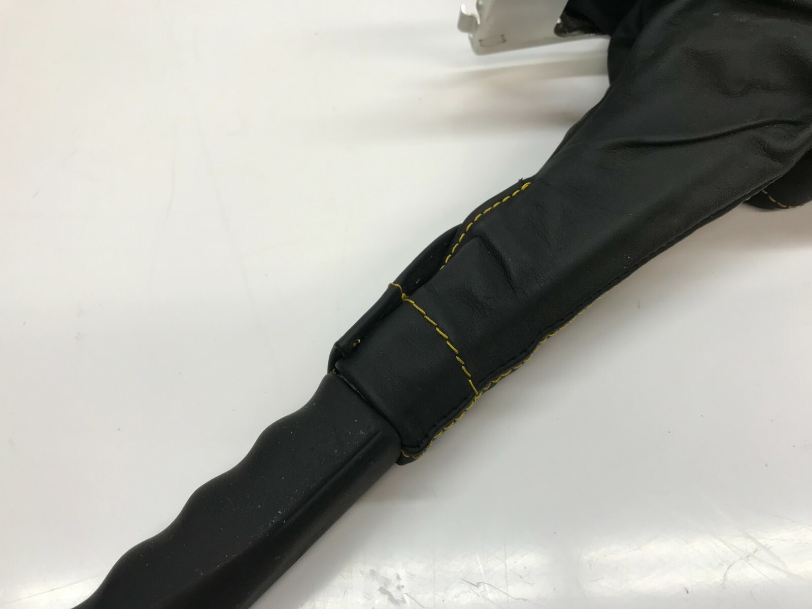 LAMBORGHINI MURCIELAGO LP640 HANDLE HAND BRAKE LEVER LEATHER COVER OEM 410711305