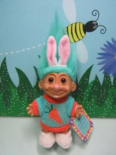 WACKY WABBIT EASTER CARROT SWEATER BUNNY / RABBIT #1 - 5" Russ Troll Doll - RARE