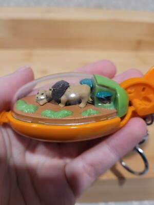 なっちゃんトラッカー 1993 Vintage Takara Pocket Critter Keychain Lion Lioness Orange