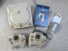 Sega Dreamcast, 2 Controllers, VMU, Rumble and Sonic. Boxed.