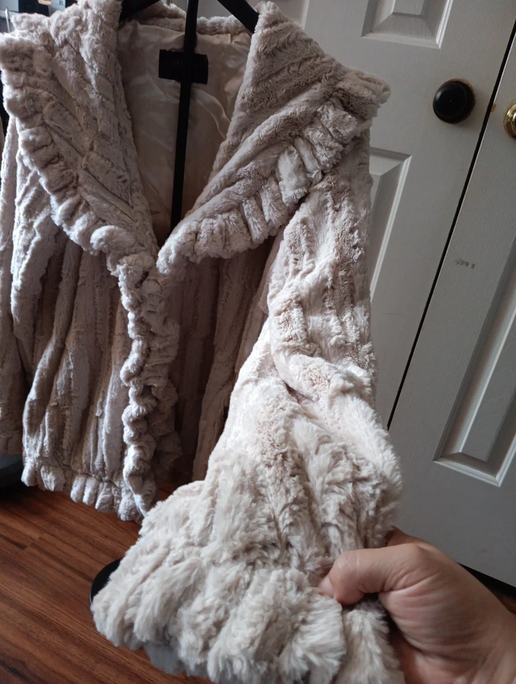 Damselle New York Tibet Lamb Coat Luxury Fur Size M Women's Light Brown - Image 2 of 4