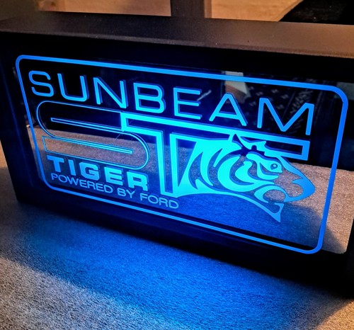 SUNBEAM TIGER Logo Mirrored LED Lighted Sign With Remote - Picture 10 of 19