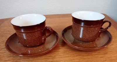 2x Vintage Denby Provence Tassen & Untertassen Steinzeug in schönem Zustand